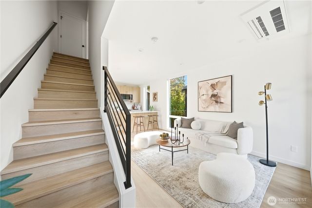 4907 SW Canada Drive, Seattle, WA 98136