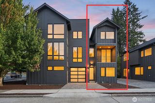 4907 SW Canada Drive, Seattle, WA 98136