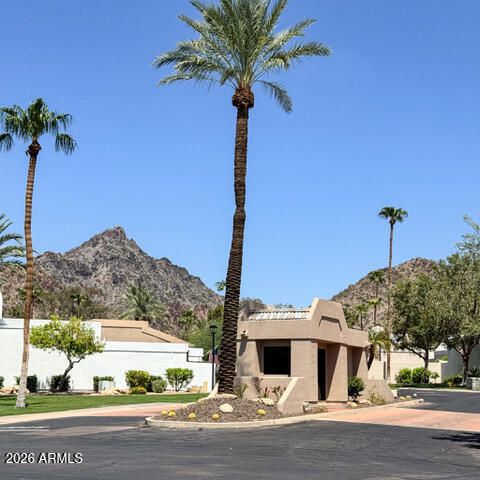 6225 N 30TH Way, Phoenix, AZ 85016