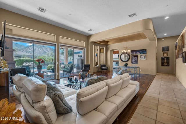 11935 E Parkview Lane, Scottsdale, AZ 85255