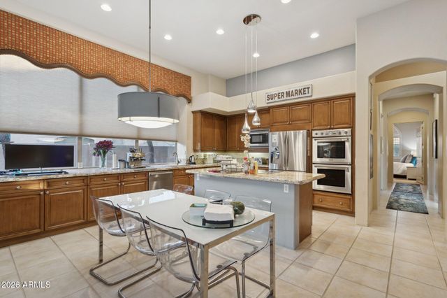 11935 E Parkview Lane, Scottsdale, AZ 85255