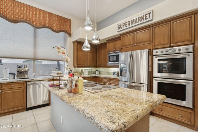 11935 E Parkview Lane, Scottsdale, AZ 85255