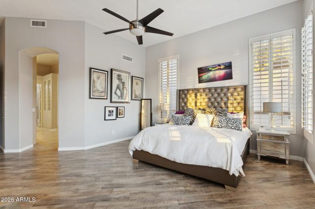 11935 E Parkview Lane, Scottsdale, AZ 85255