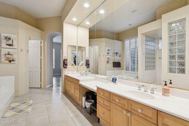 11935 E Parkview Lane, Scottsdale, AZ 85255