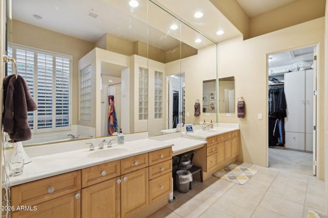 11935 E Parkview Lane, Scottsdale, AZ 85255