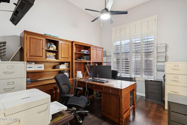 11935 E Parkview Lane, Scottsdale, AZ 85255