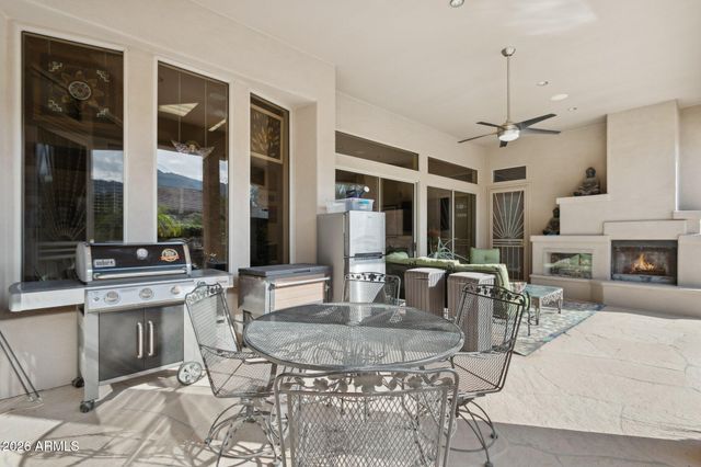 11935 E Parkview Lane, Scottsdale, AZ 85255