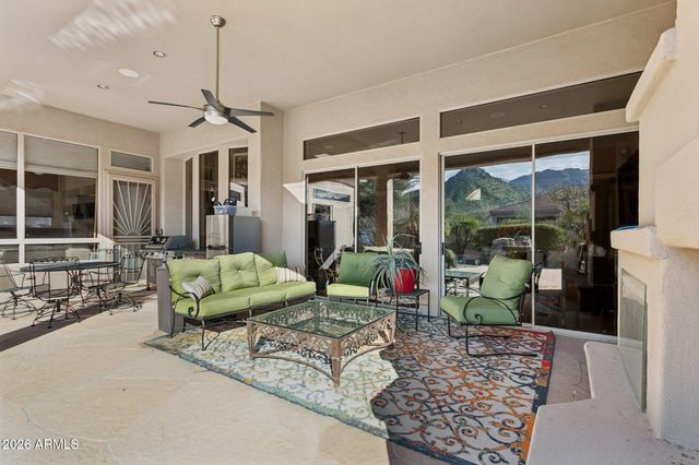 11935 E Parkview Lane, Scottsdale, AZ 85255