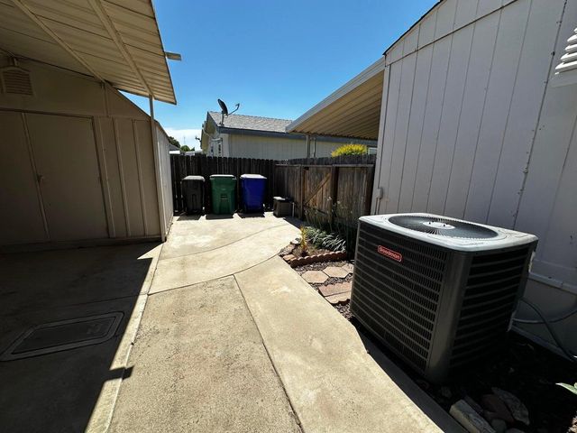 2300 W Morton Avenue Sp. 135, Porterville, CA 93257