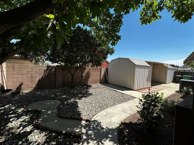 2300 W Morton Avenue Sp. 135, Porterville, CA 93257