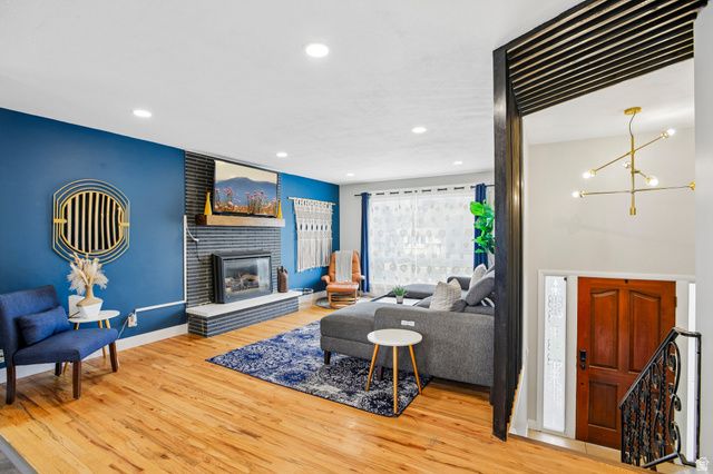 4547 S MADISON AVE, South Ogden, UT 84403