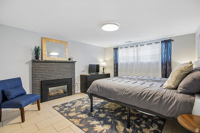 4547 S MADISON AVE, South Ogden, UT 84403