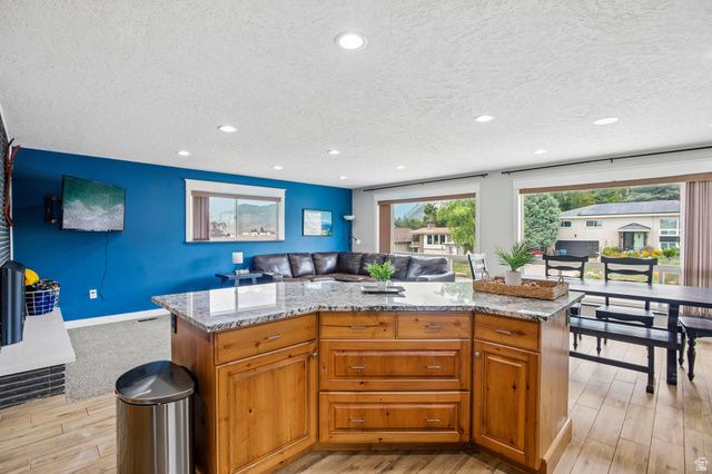 4547 S MADISON AVE, South Ogden, UT 84403