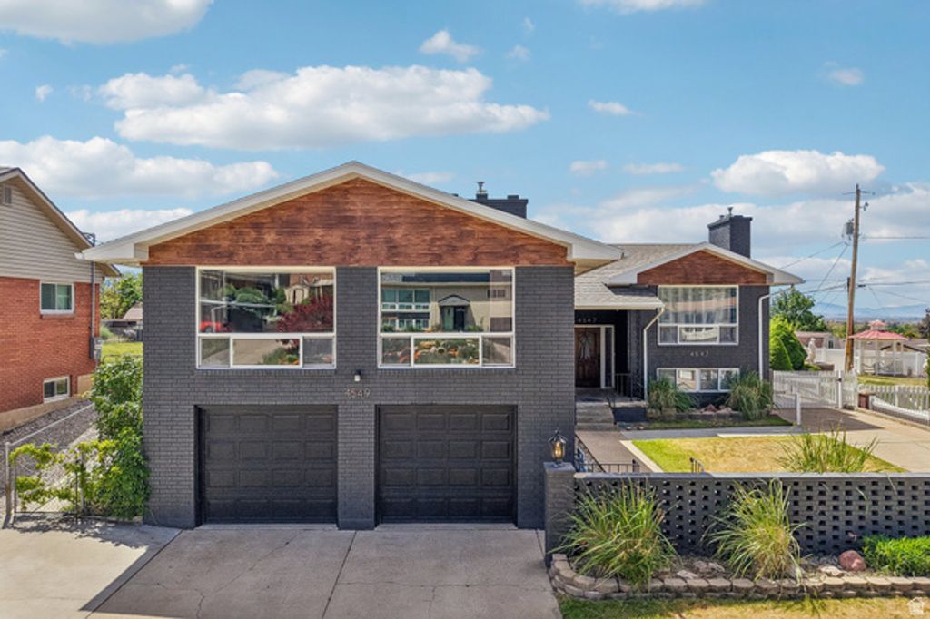 Image 3 of property listing at 4547 S MADISON AVE, South Ogden, UT 84403