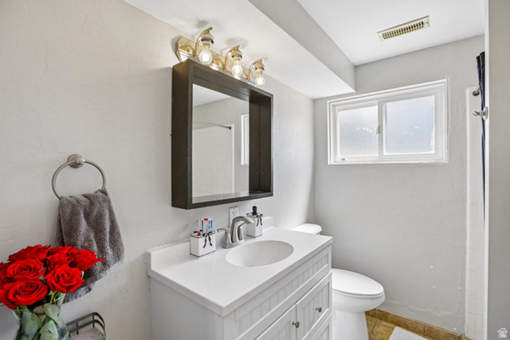Image 54 of property listing at 4547 S MADISON AVE, South Ogden, UT 84403