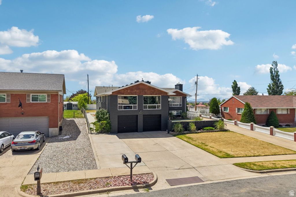 Image 7 of property listing at 4547 S MADISON AVE, South Ogden, UT 84403