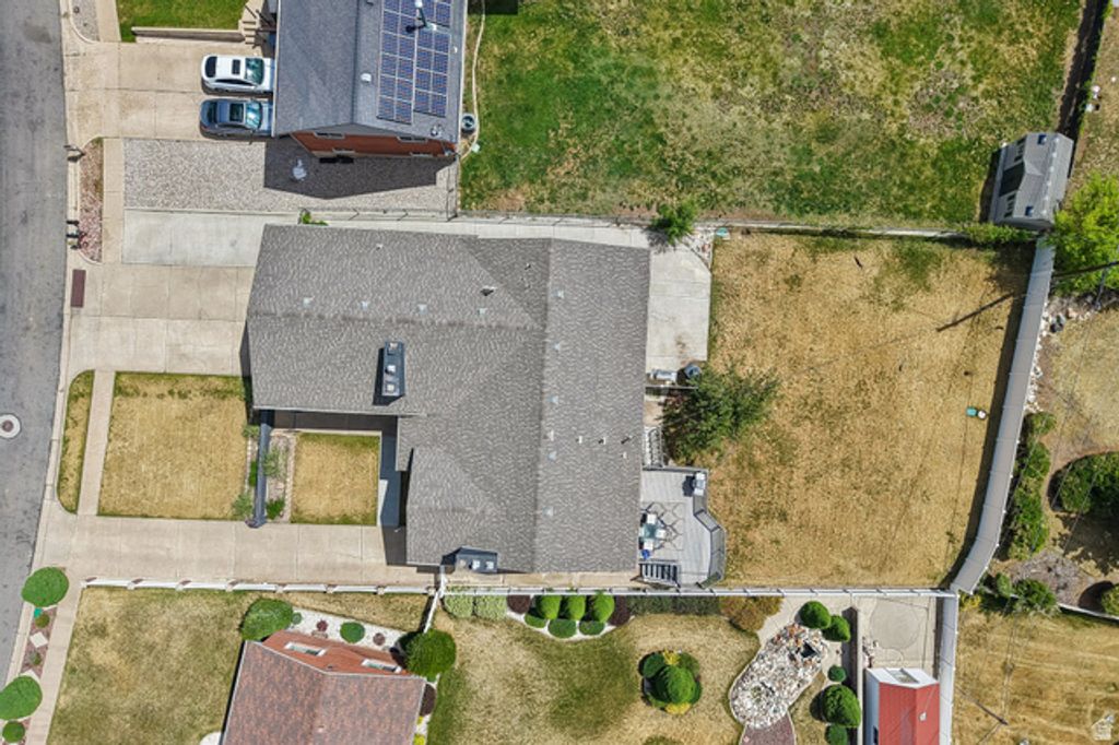Image 67 of property listing at 4547 S MADISON AVE, South Ogden, UT 84403
