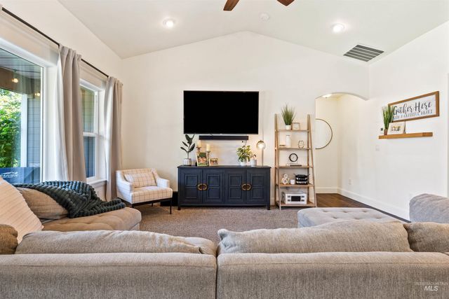 1378 Misty Meadows Ct, Twin Falls, ID 83301