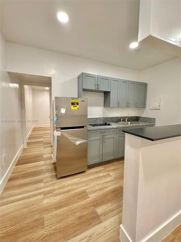 5545 N Miami Avenue 8, Miami, FL 33127