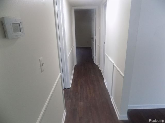 19121 WALDORF Street, Roseville, MI 48066