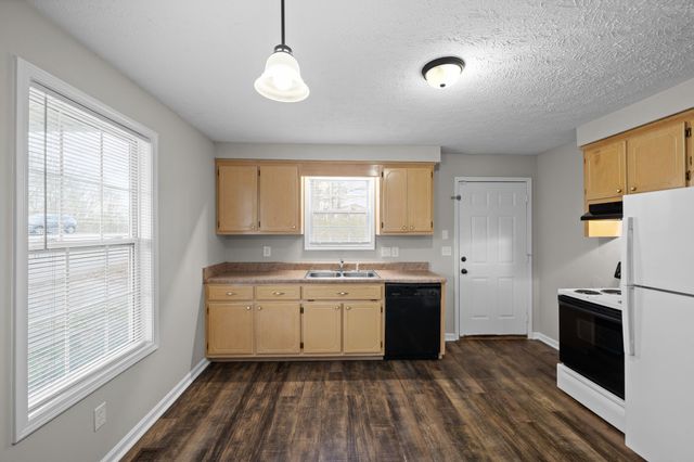 208 Chapel St Apt A, Clarksville, TN 37042