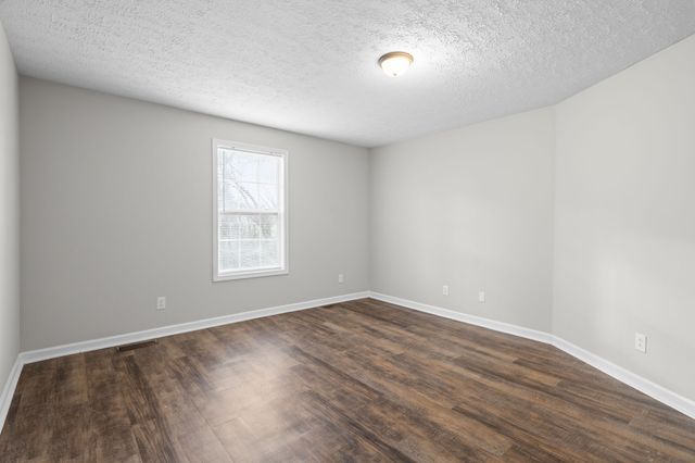 208 Chapel St Apt A, Clarksville, TN 37042