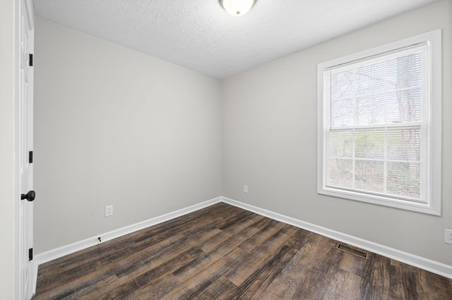 208 Chapel St Apt A, Clarksville, TN 37042