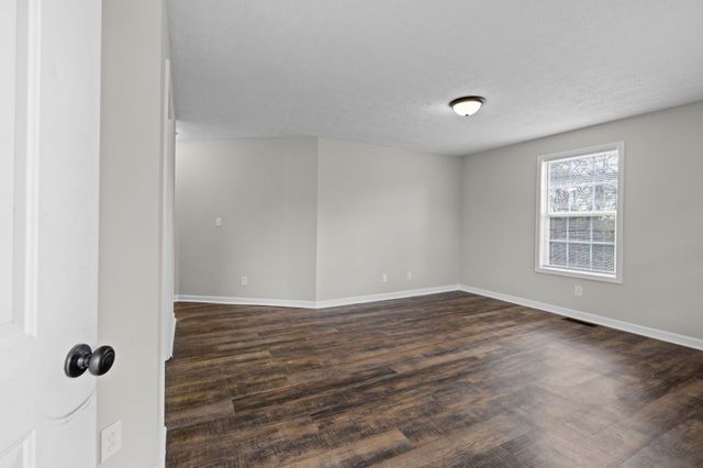 208 Chapel St Apt A, Clarksville, TN 37042