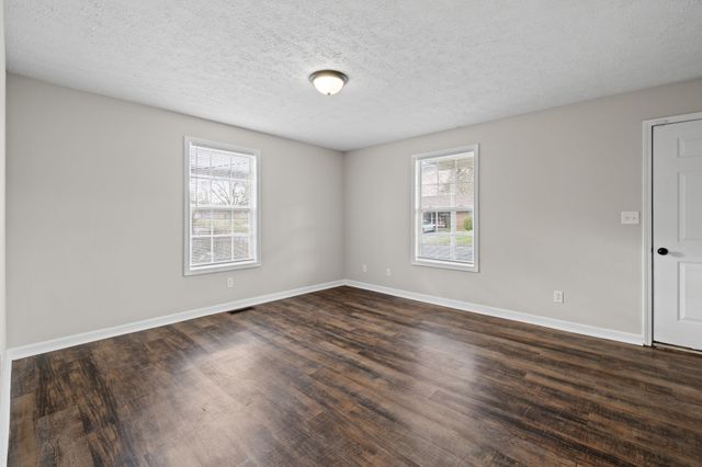 208 Chapel St Apt A, Clarksville, TN 37042