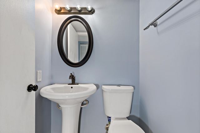 1106 W 61st Avenue, Merrillville, IN 46410
