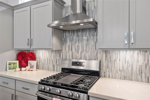 10909 Upland Retreat Drive, Houston, TX 77043