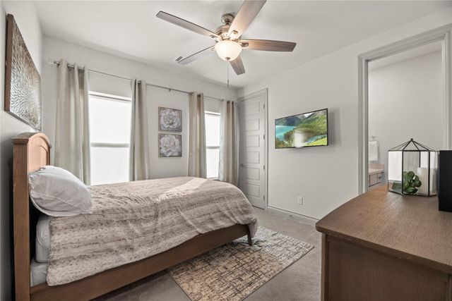 10909 Upland Retreat Drive, Houston, TX 77043