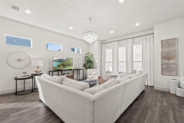 10909 Upland Retreat Drive, Houston, TX 77043