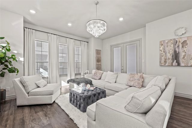 10909 Upland Retreat Drive, Houston, TX 77043