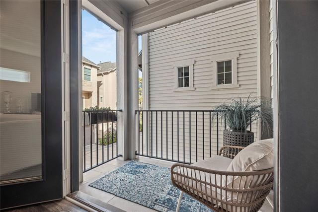 10909 Upland Retreat Drive, Houston, TX 77043