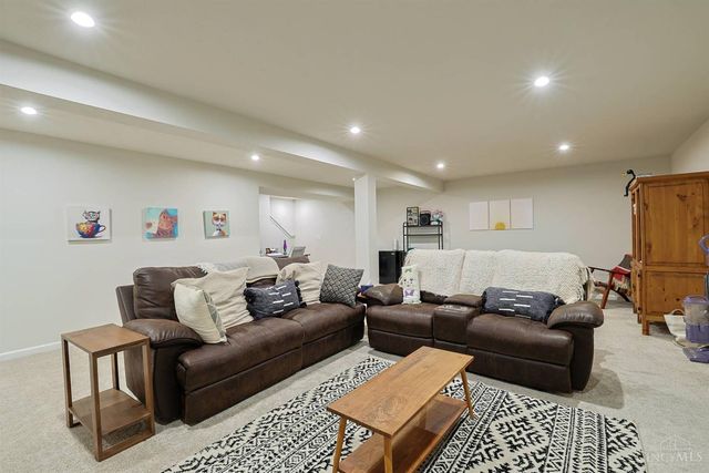 2356 Streamside Drive, Batavia, OH 45103