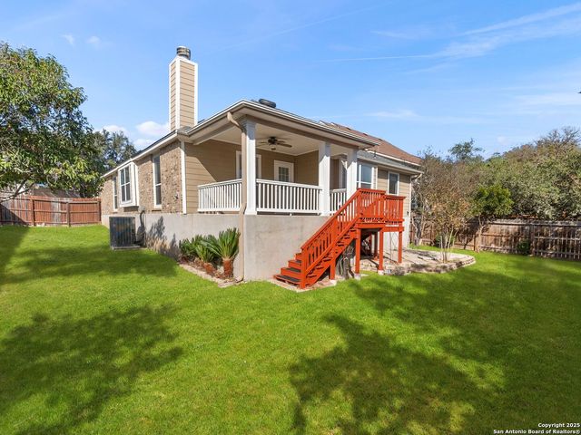 102 Lindseys, San Antonio, TX 78258