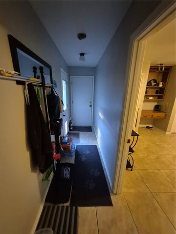 2008 Iron Horse Court, Arlington, TX 76017