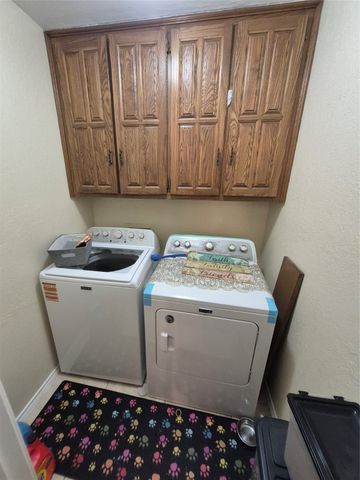 2008 Iron Horse Court, Arlington, TX 76017