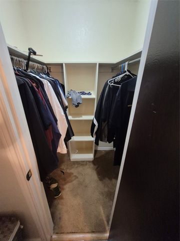 2008 Iron Horse Court, Arlington, TX 76017