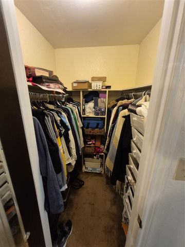 2008 Iron Horse Court, Arlington, TX 76017