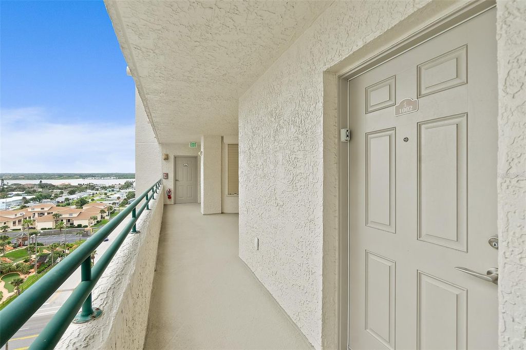 Image 4 of property listing at 2055 S ATLANTIC AVENUE 1002, Daytona Beach, FL 32118