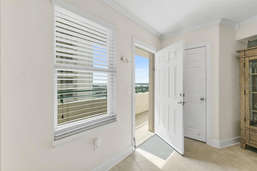 Image 5 of property listing at 2055 S ATLANTIC AVENUE 1002, Daytona Beach, FL 32118