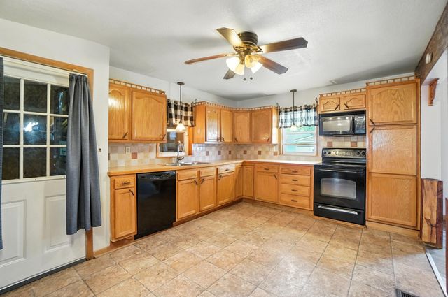 99 N Williams Street, Newark, OH 43055