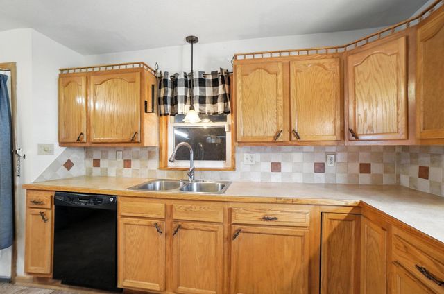 99 N Williams Street, Newark, OH 43055