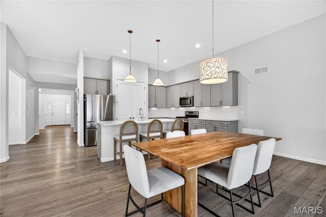 218 Carlton Point Drive, Wentzville, MO 63385