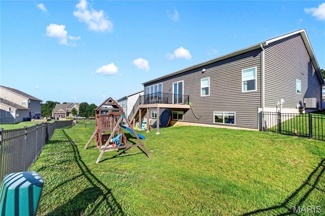 218 Carlton Point Drive, Wentzville, MO 63385