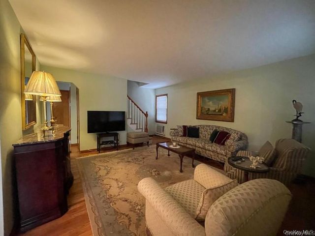 501 New Hyde Park Road, New Hyde Park, NY 11040