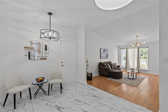 471 Michael Irvin DR, Newport News, VA 23608