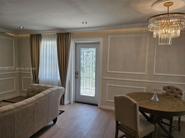 609 NE 14th Ct 609, Fort Lauderdale, FL 33304